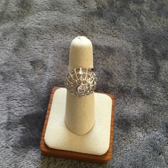 Sterling Silver Unique Round Crystal Ring - Picture 2 of 8